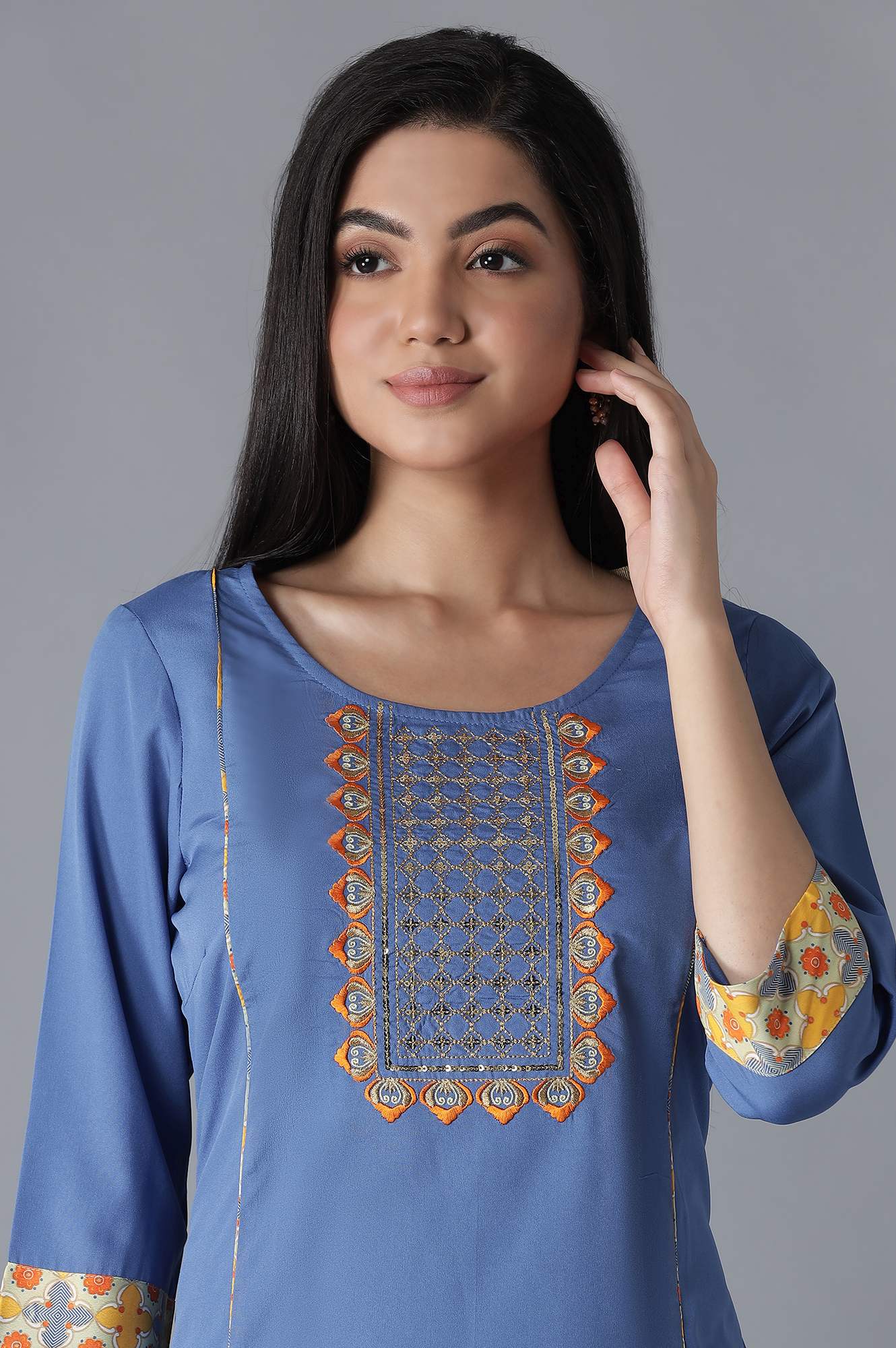 Blue Embroidered Panelled kurta Culottes Set