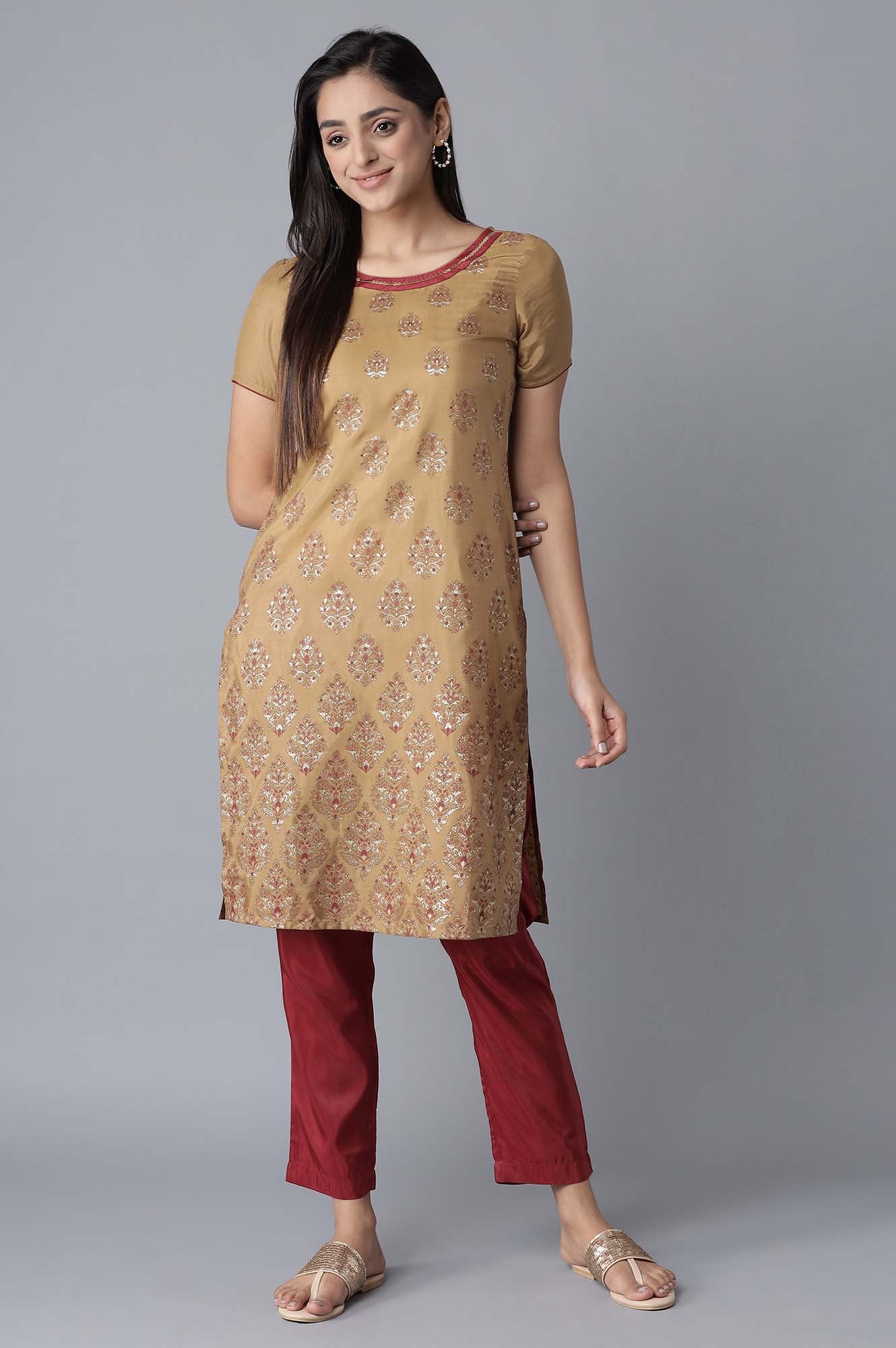 Beige Glitter Print kurta-Maroon Trousers Set