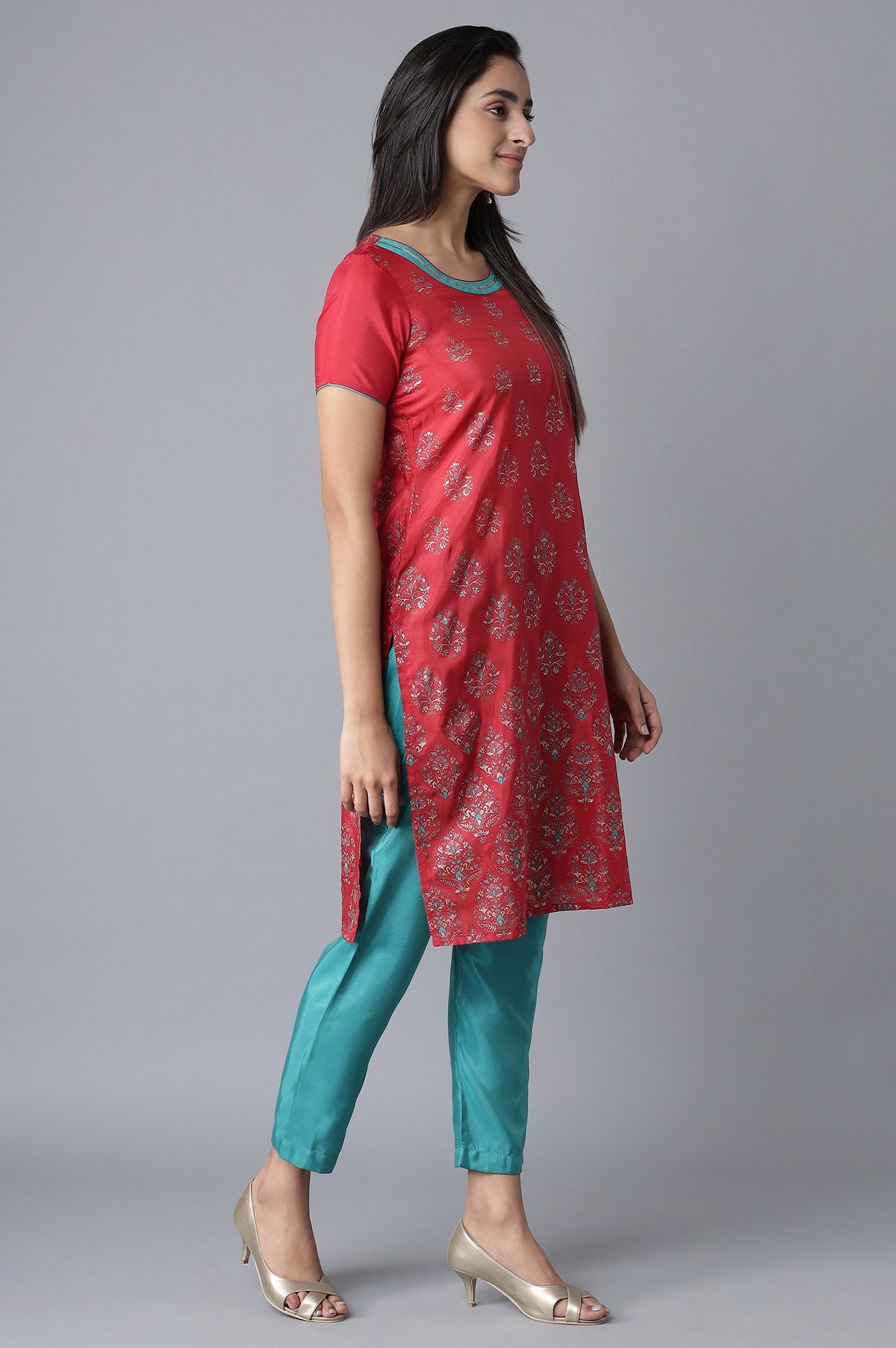 Red Glitter Print kurta-Green Trousers Set