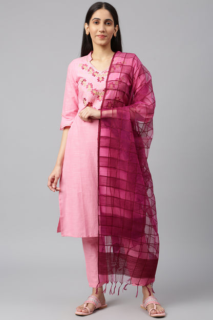 Pink Embroidered kurta-Trousers-Dupatta Set