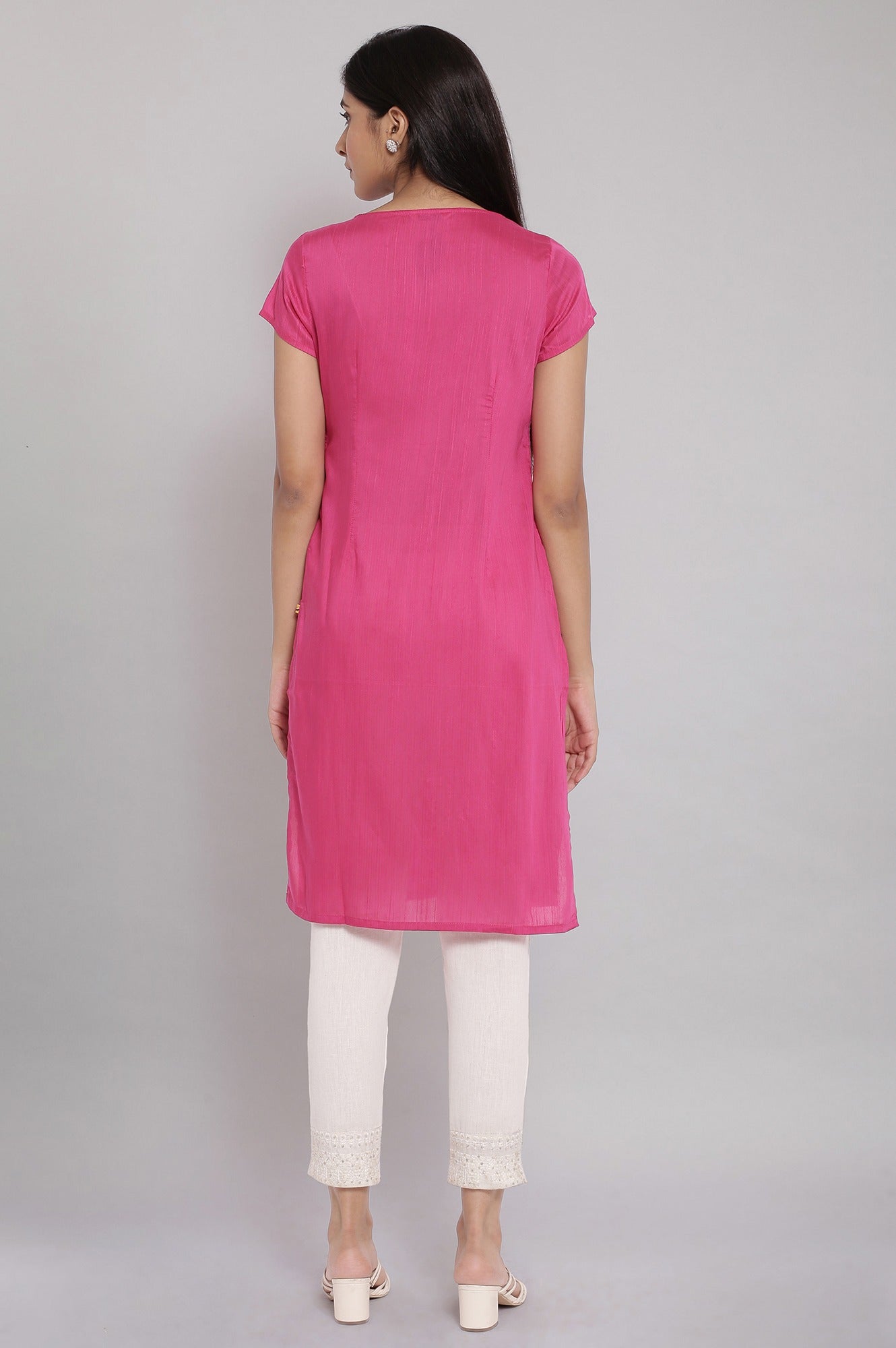 Pink Zari Embroidered kurta