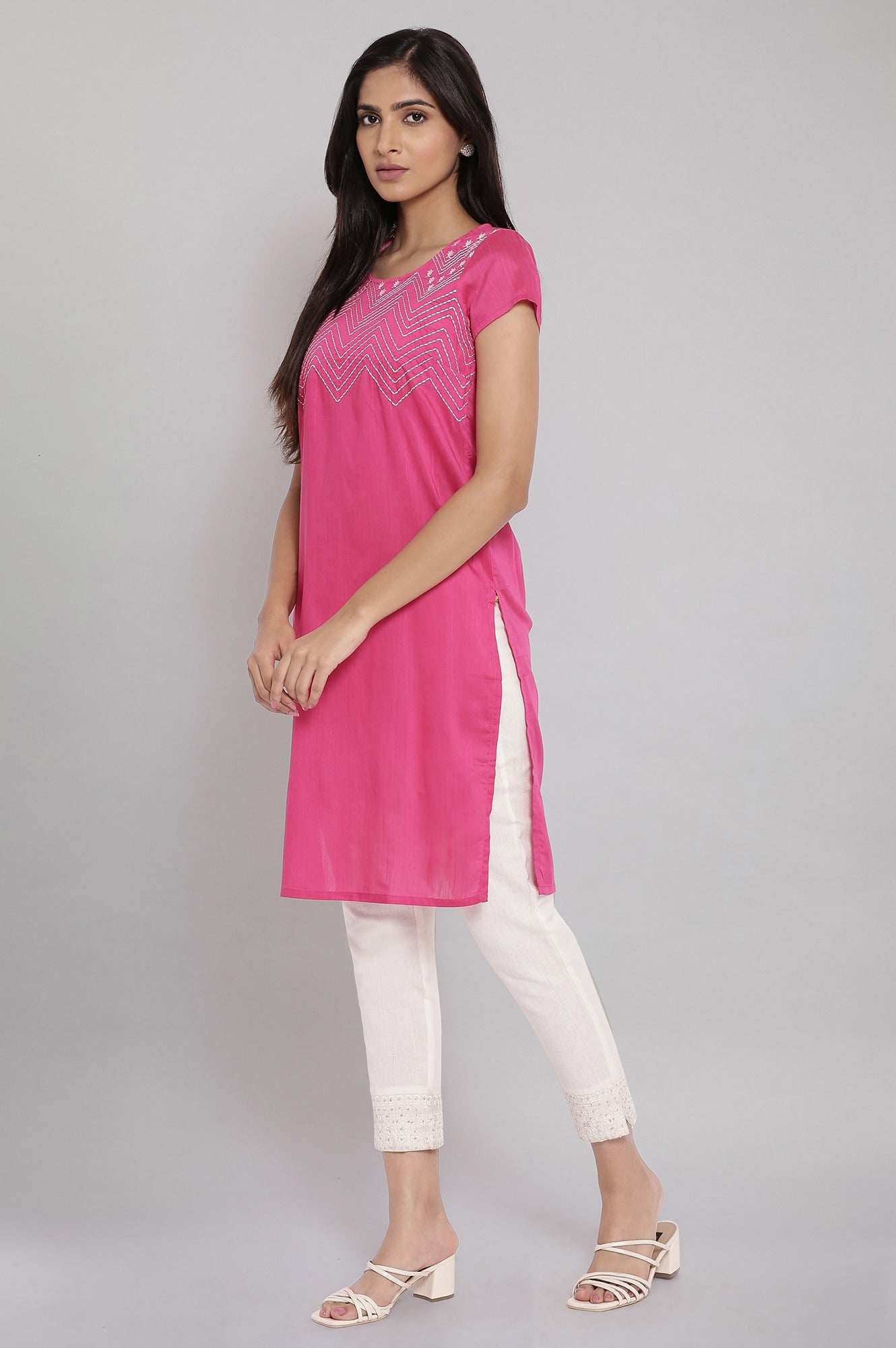 Pink Zari Embroidered kurta