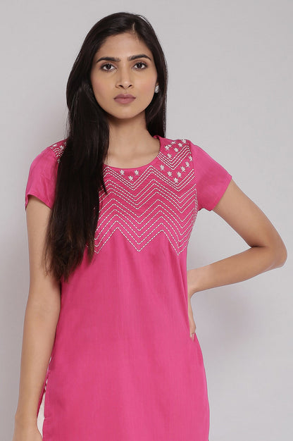 Pink Zari Embroidered kurta