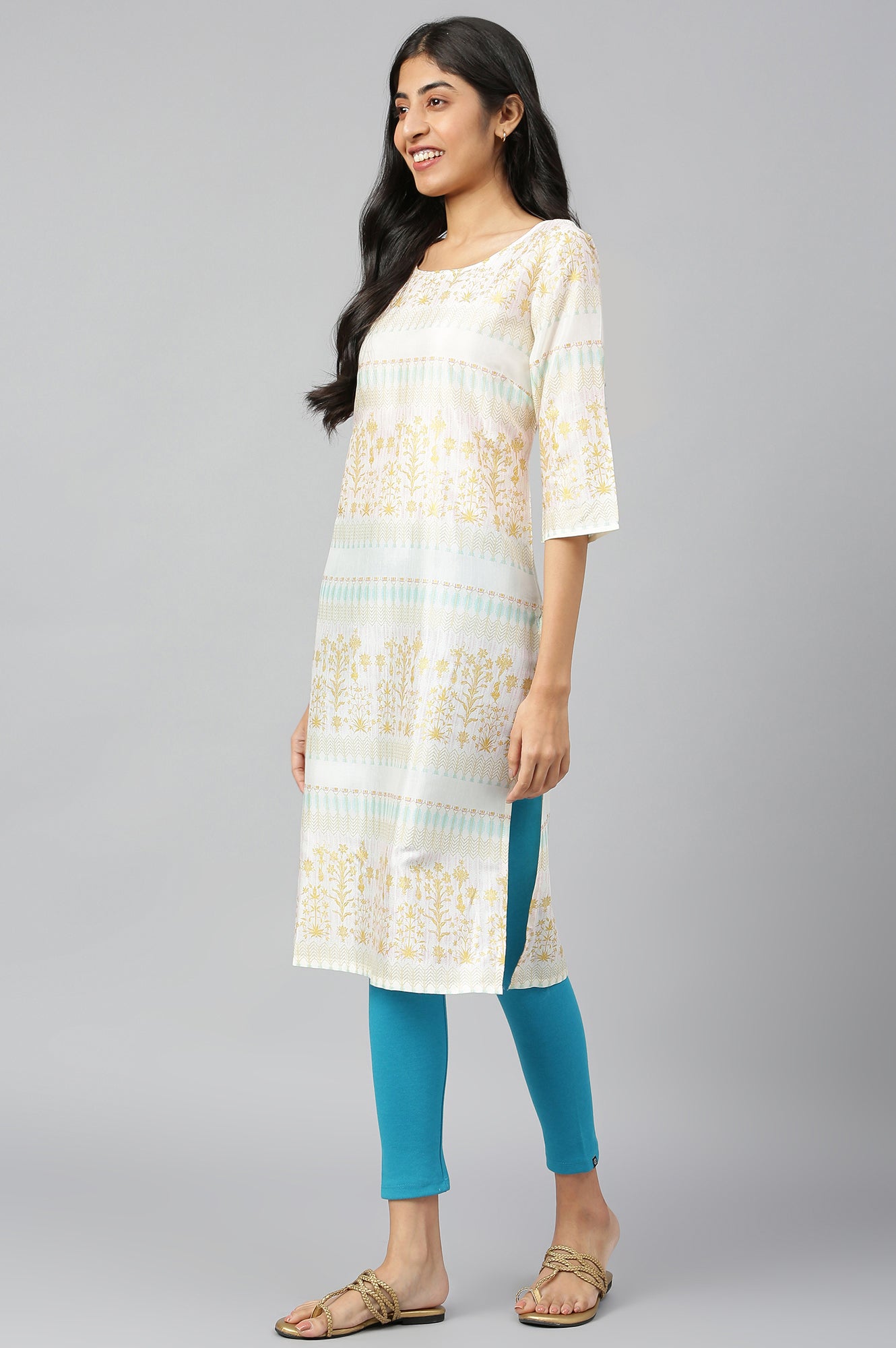 White Round Neck Printed Straight kurta