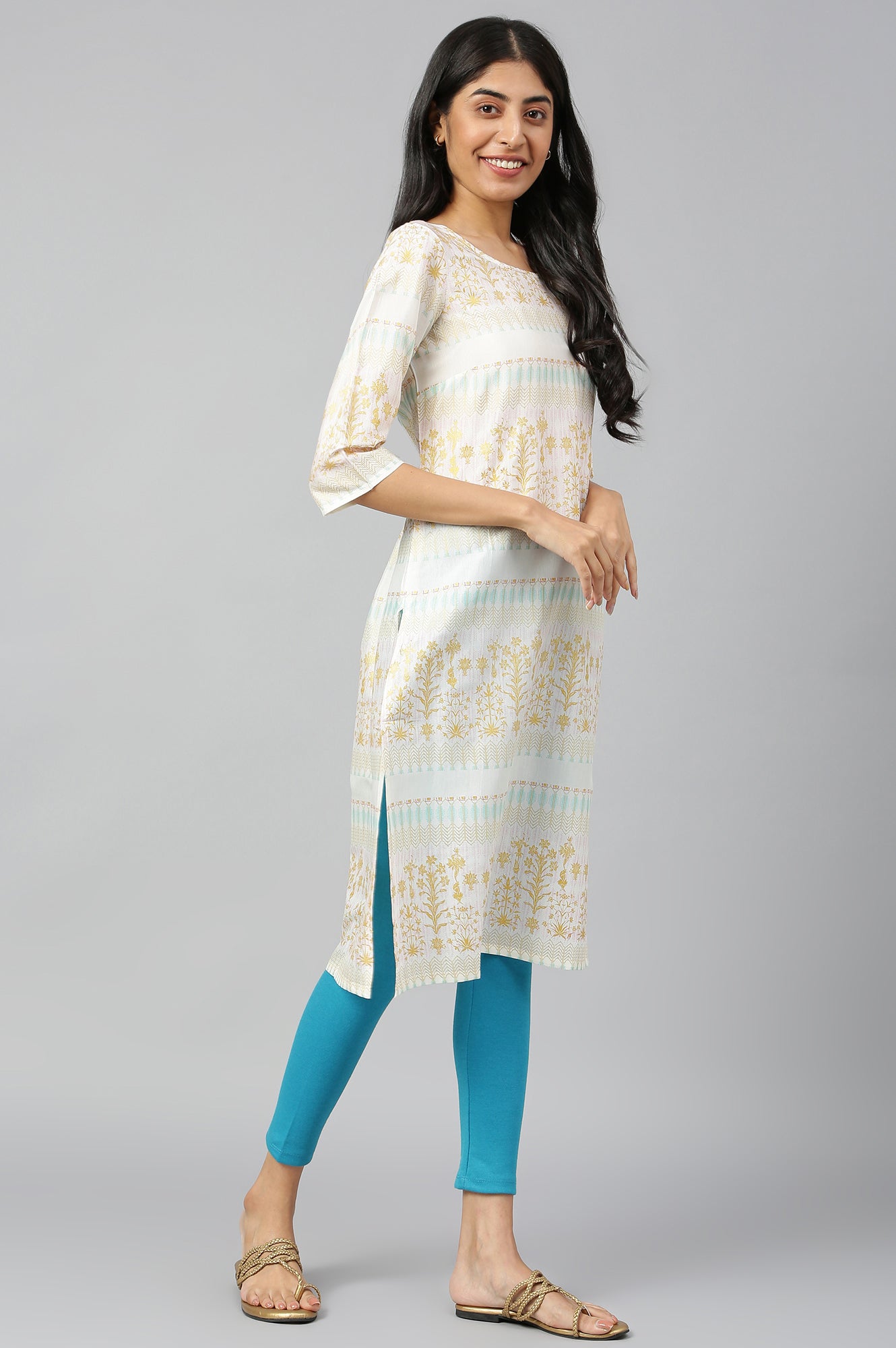 White Round Neck Printed Straight kurta