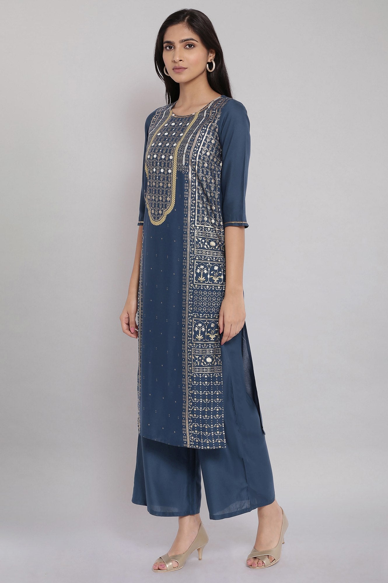 Blue Round Neck Foil Print kurta Set