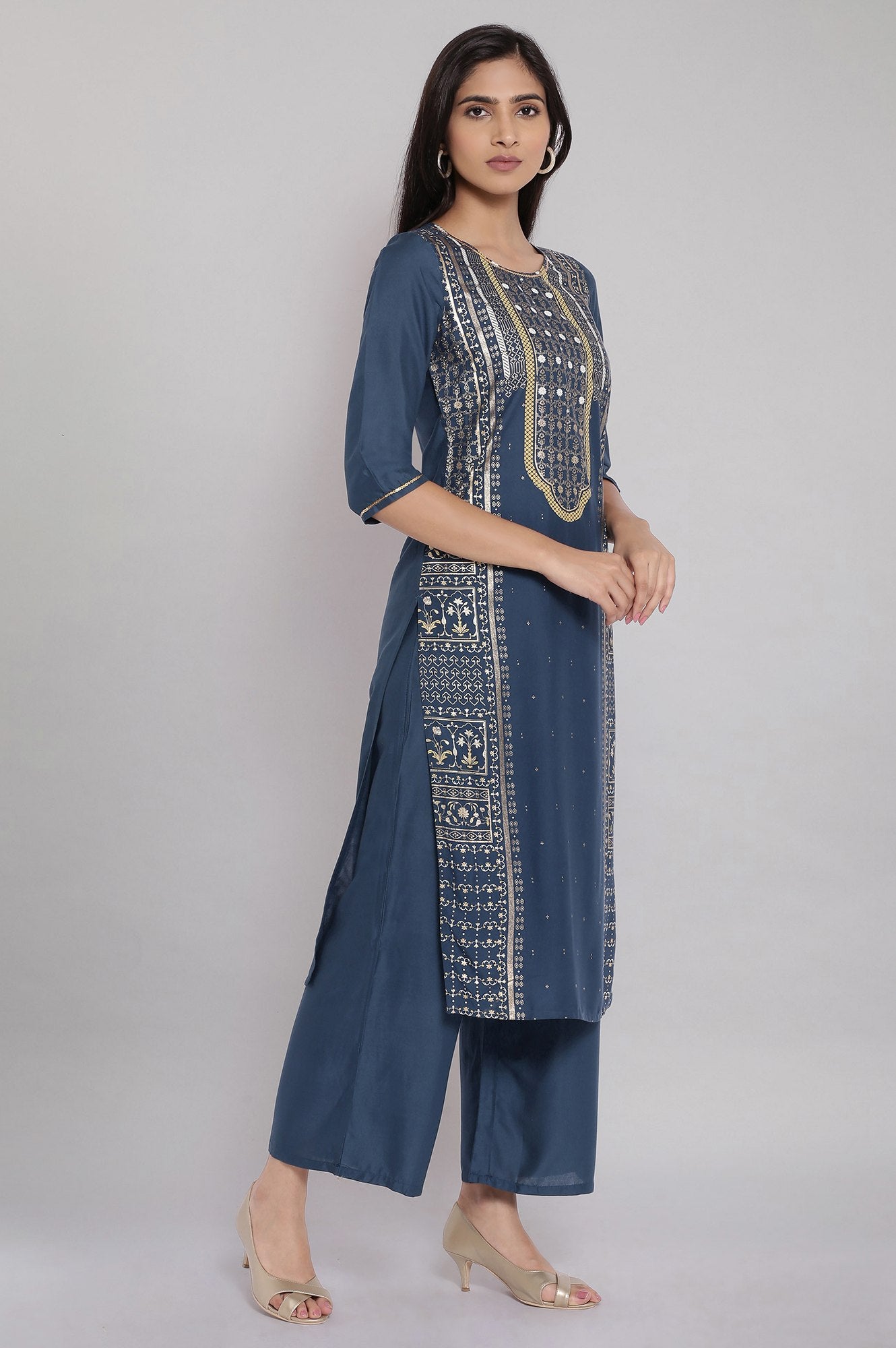 Blue Round Neck Foil Print kurta Set