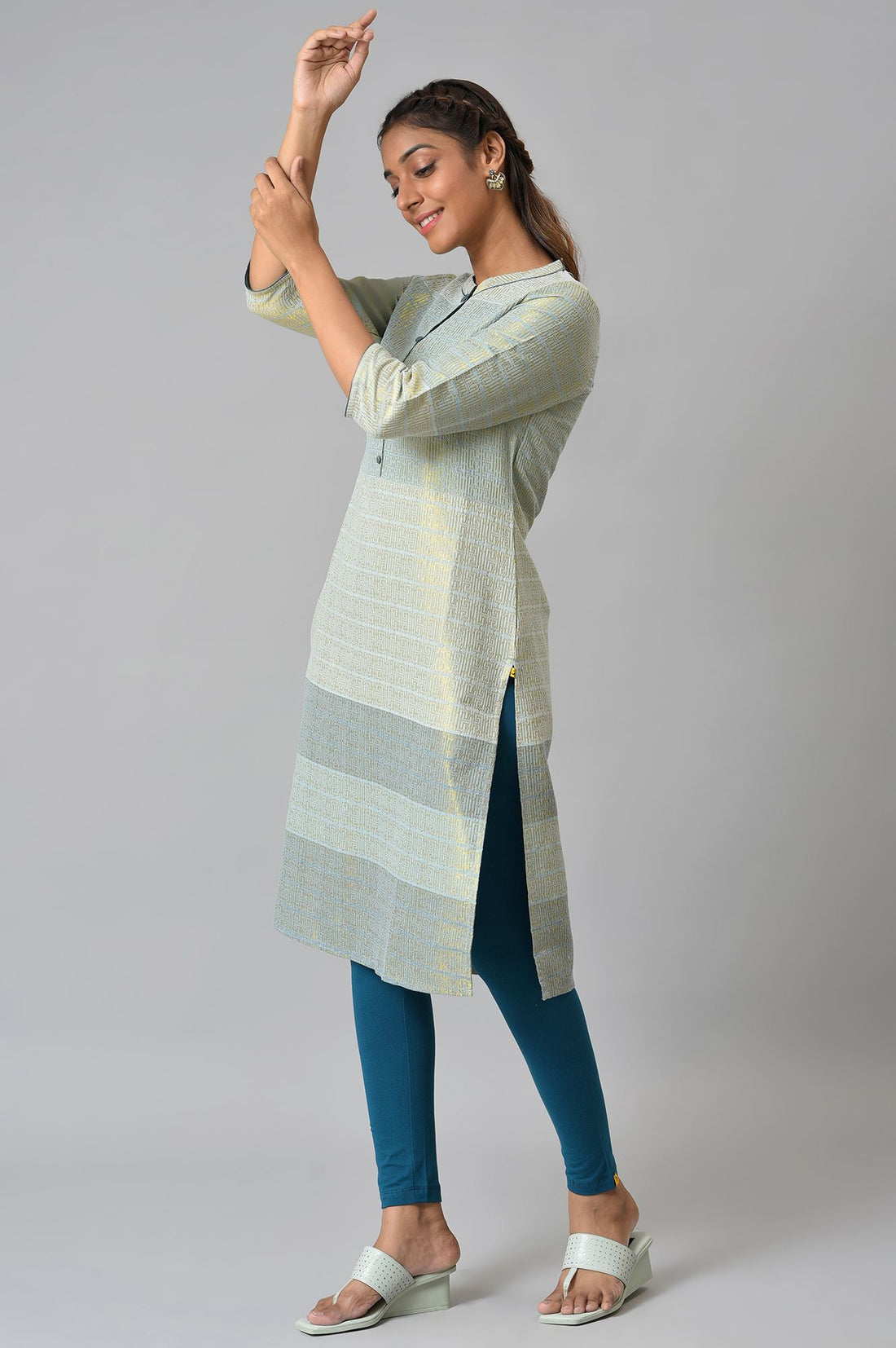 Green Geometric Print Zari Straight Cotton Kurta