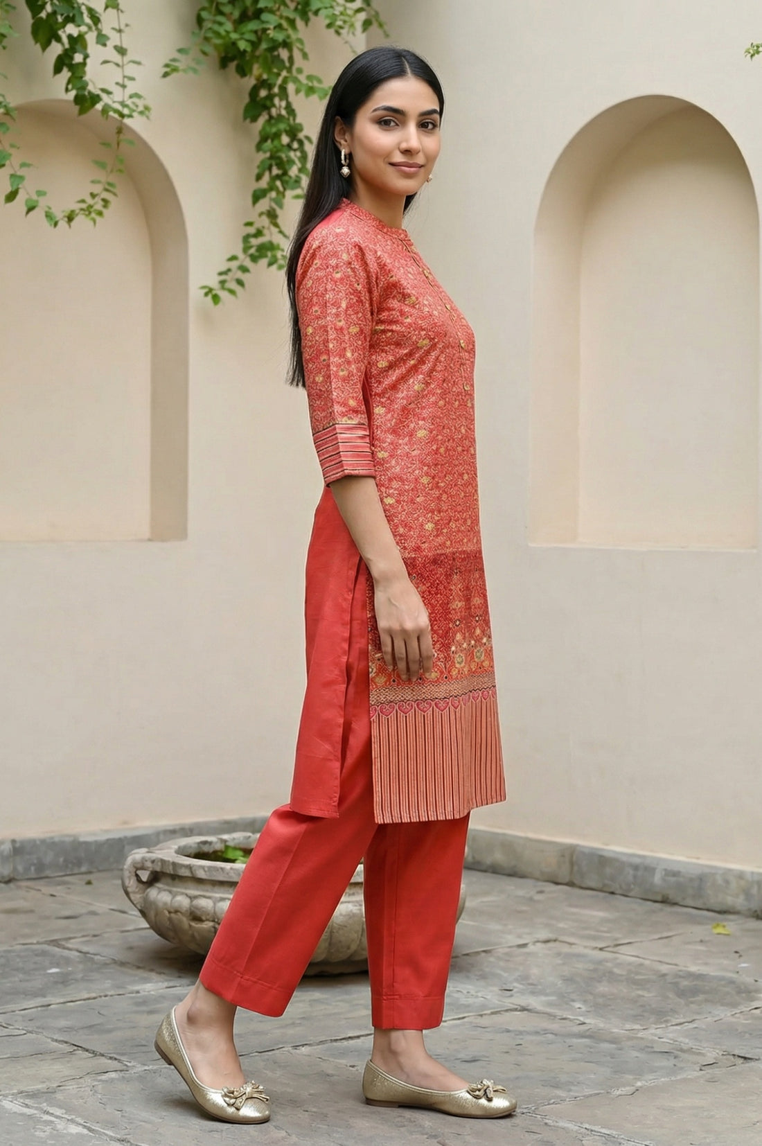 Red Foil Floral Printed Printed Sequined Mandarin Collar Straight Kurta