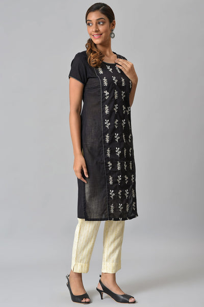 Black Embroidered Ethnic kurta