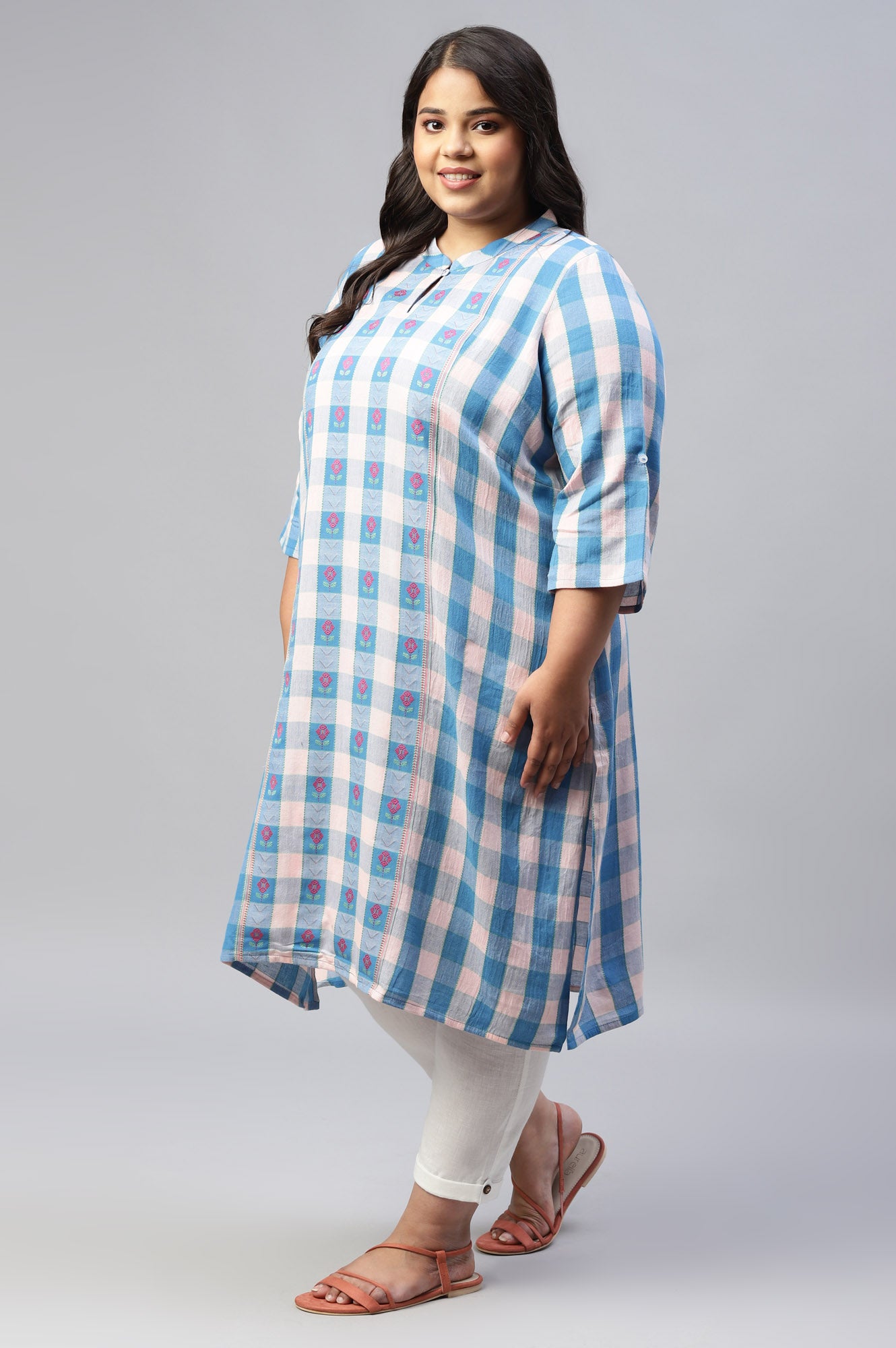 Pink Yarn Dyed Mandarin Collar Plus Size kurta