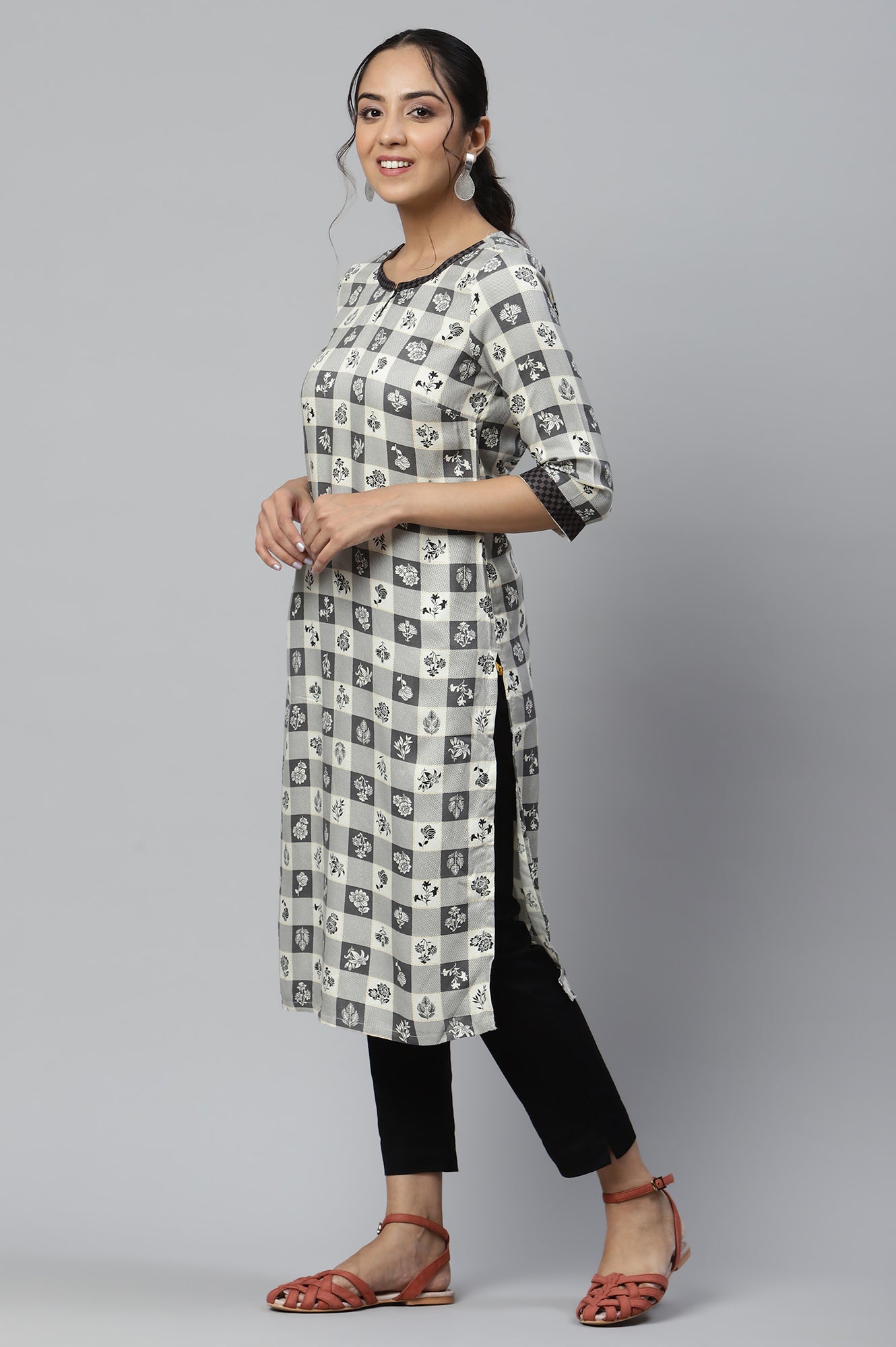 Beige Rayon Floral Printed Ethnic kurta