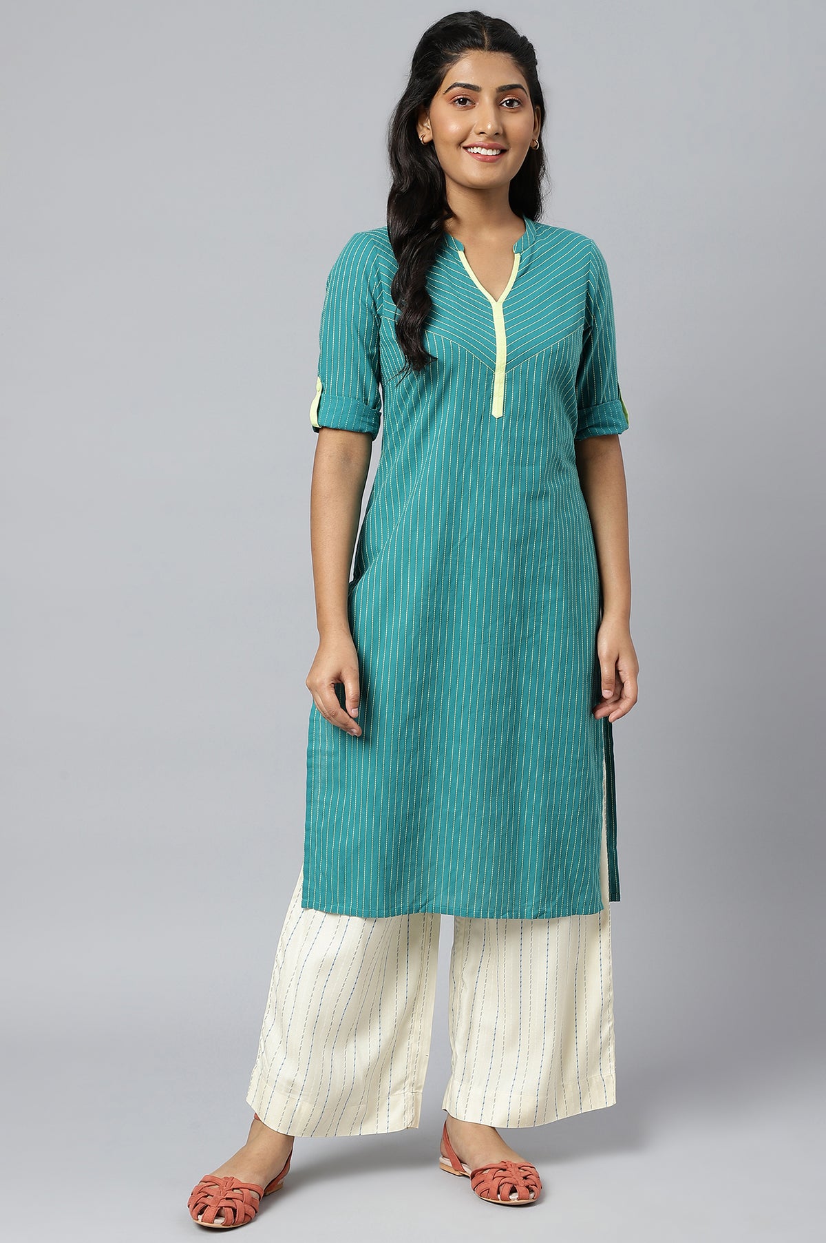 Green Stripe kurta in Chevron Yoke - M