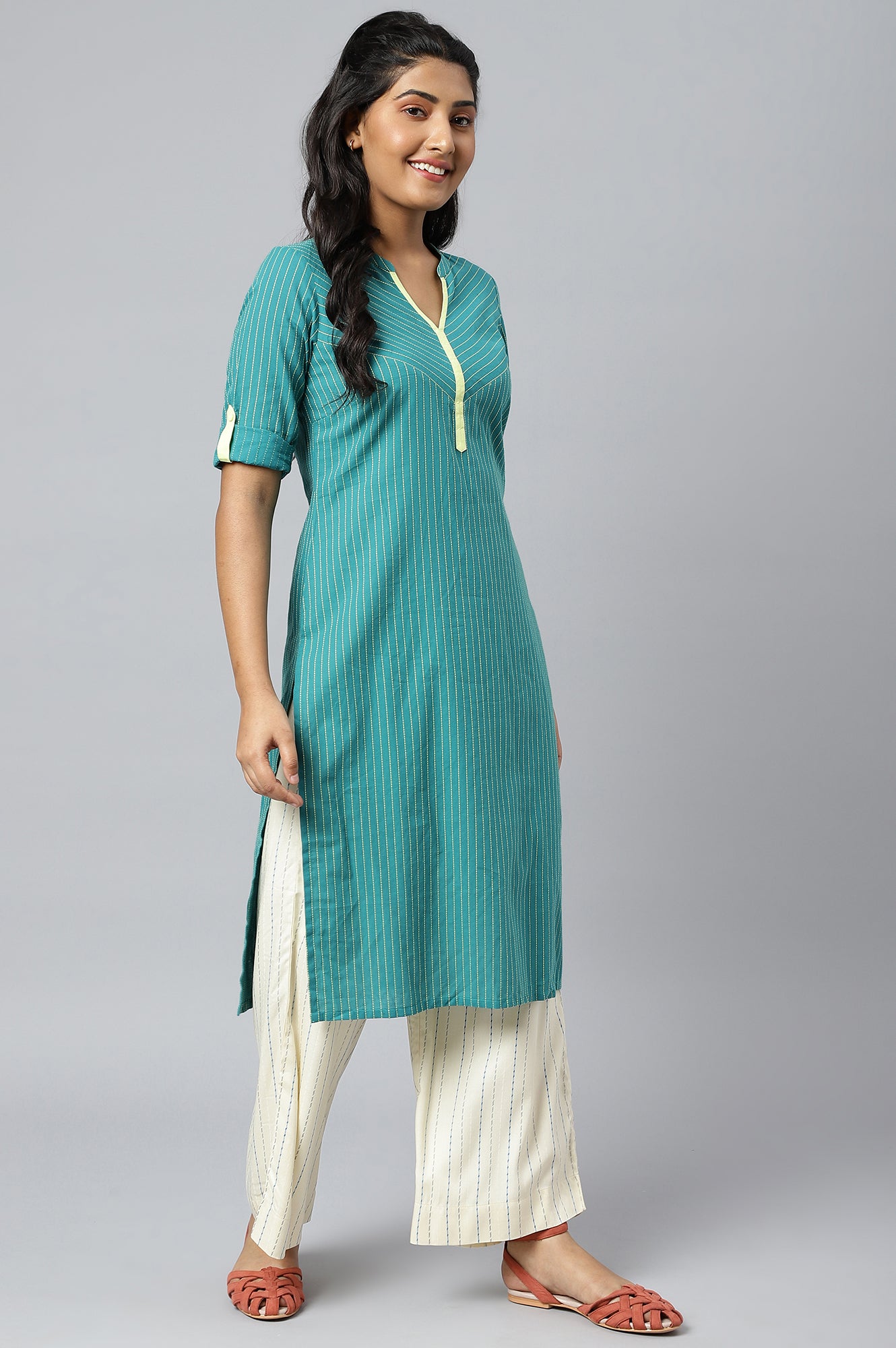 Green Stripe Plus Size kurta In Chevron Yoke