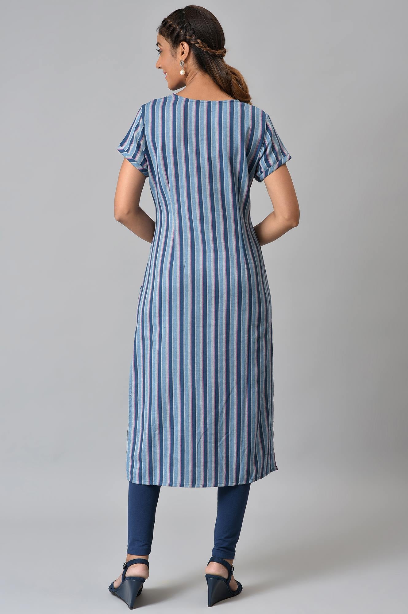 Blue Stripe Print Cotton kurta with Side Buckle