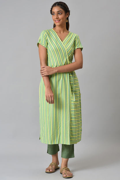 Green Stripe Print Cotton kurta with Side Buckle