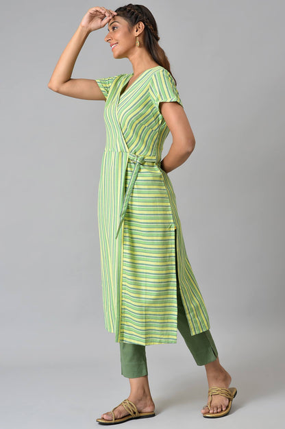 Green Stripe Print Cotton kurta with Side Buckle