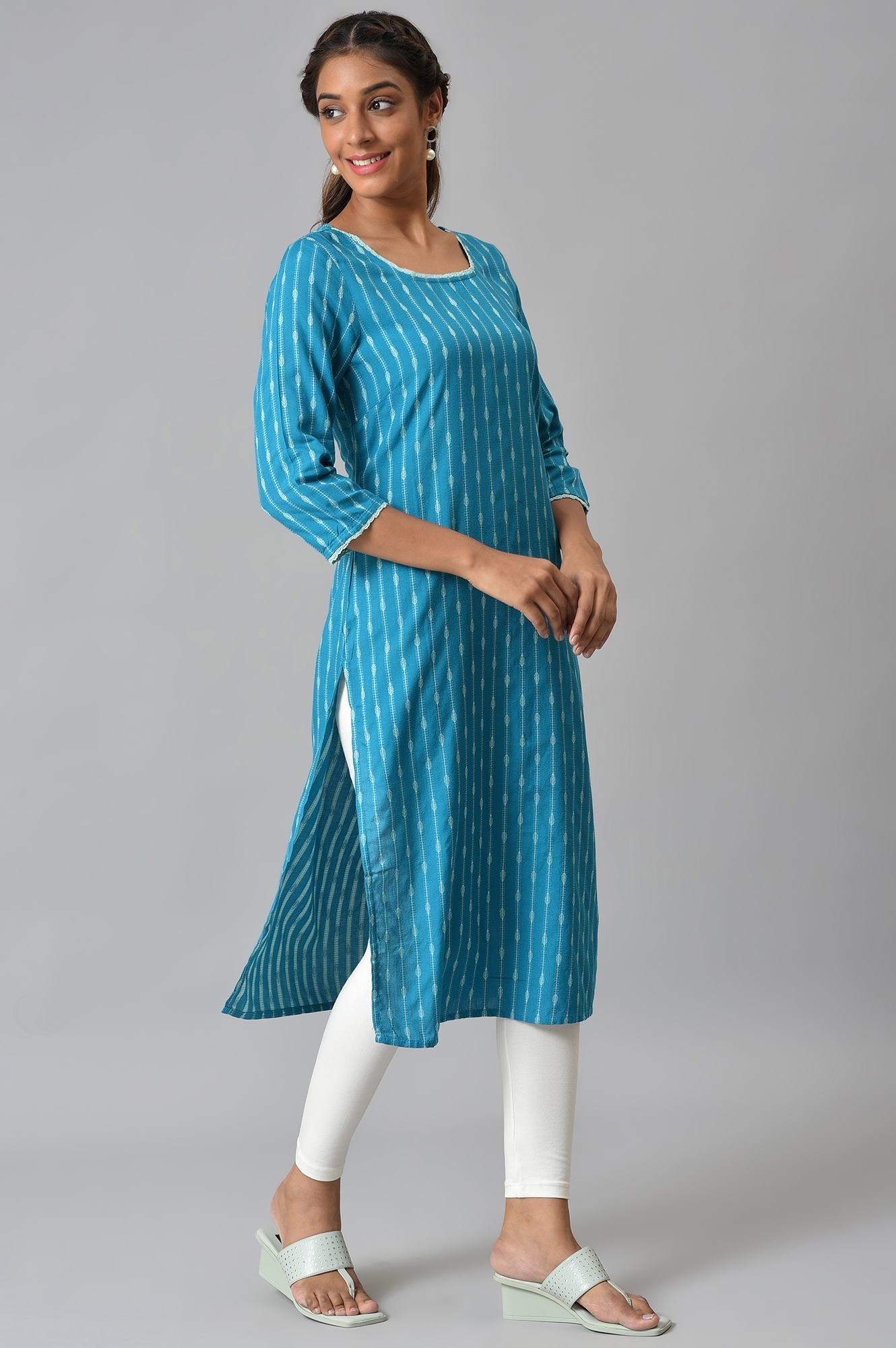 Green Dobby Boat Neck kurta