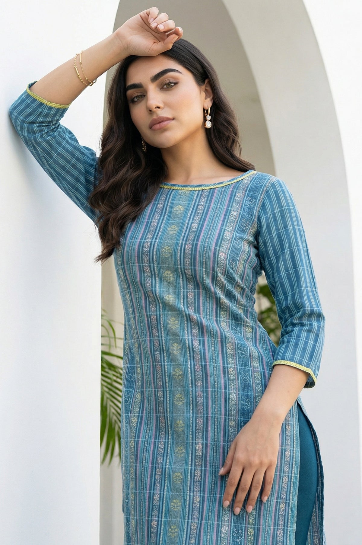 Blue Floral Motifs Dobby Straight Kurta - XS