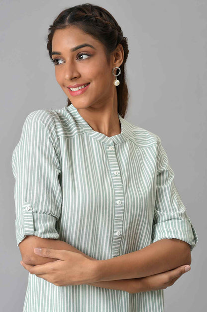 Green Cotton Dobby Satin kurta In Stripe Print