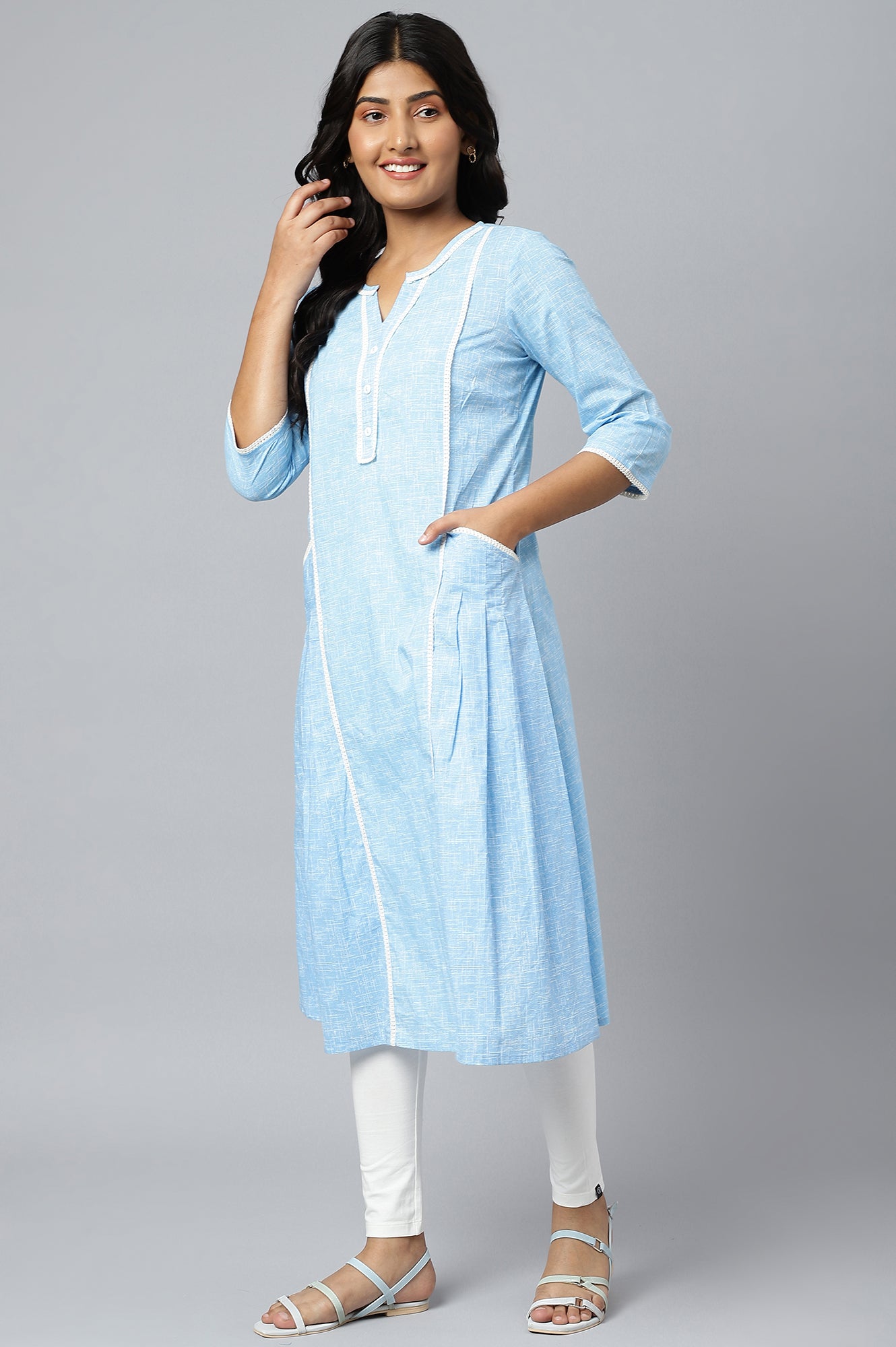 Blue Panelled Cotton kurta