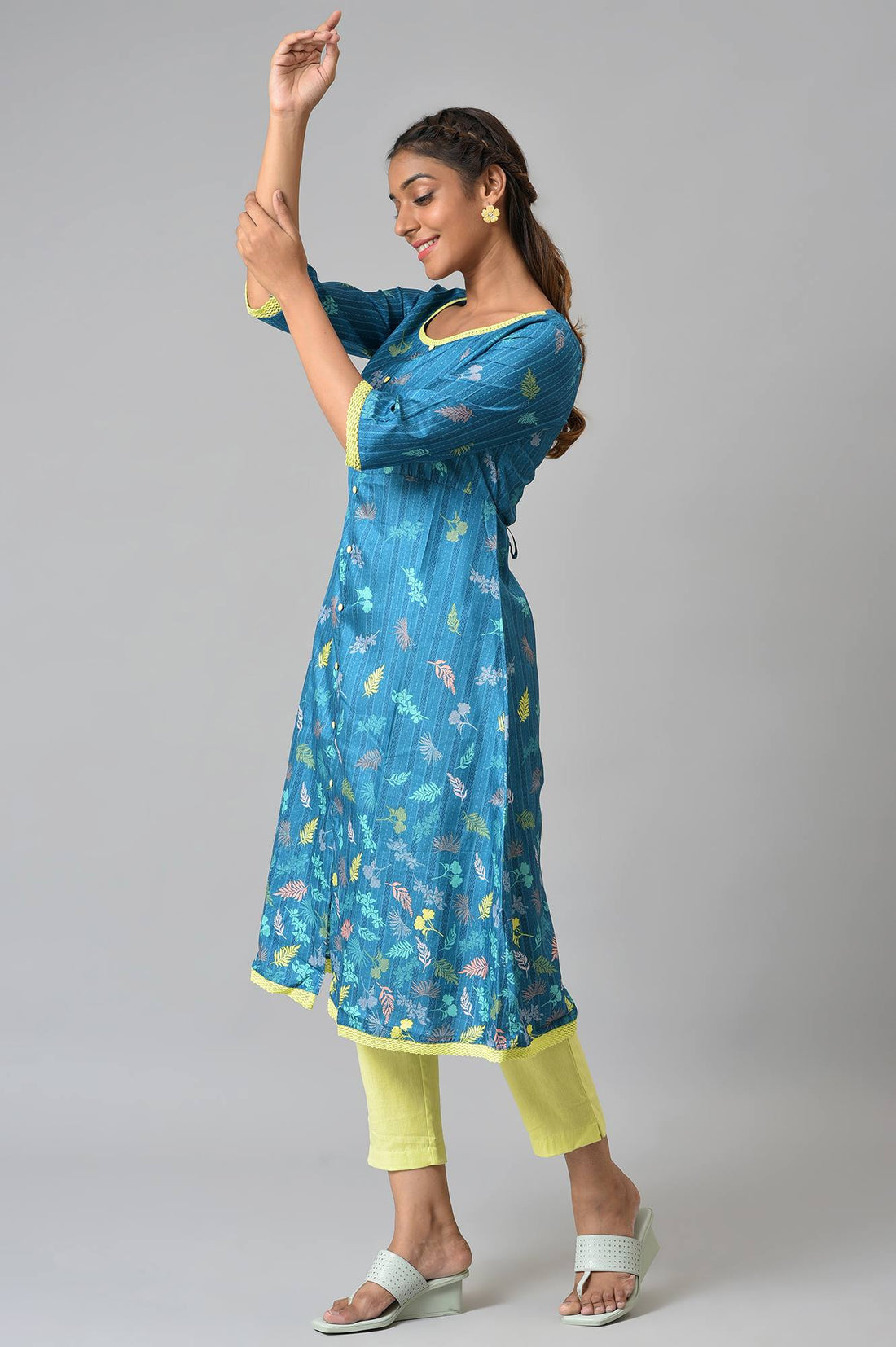 Blue A-line Floral Print kurta
