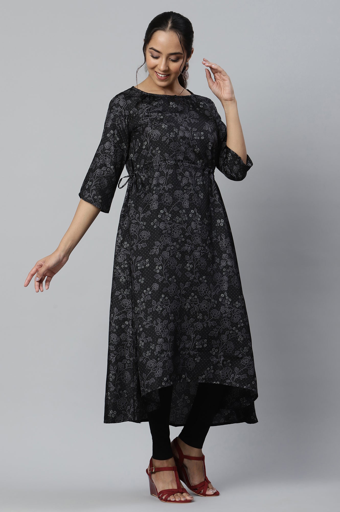 Black Floral Printed Kuchai Silk Kurta