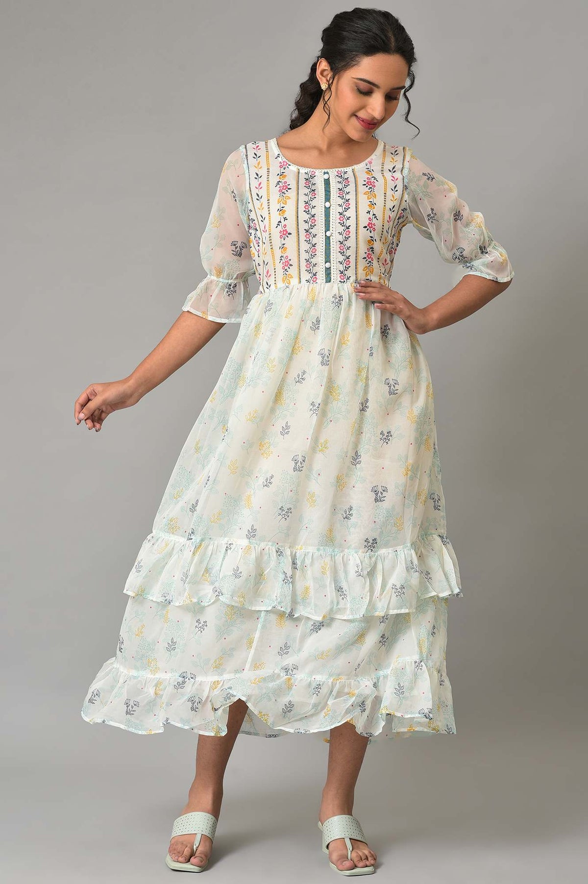 White Ruffle Dress In Round Neck - XS