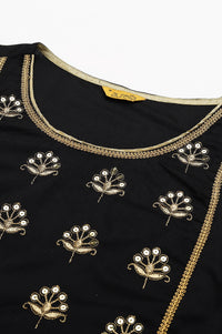 Black Solid Embroidered Zari Straight Woven Kurta
