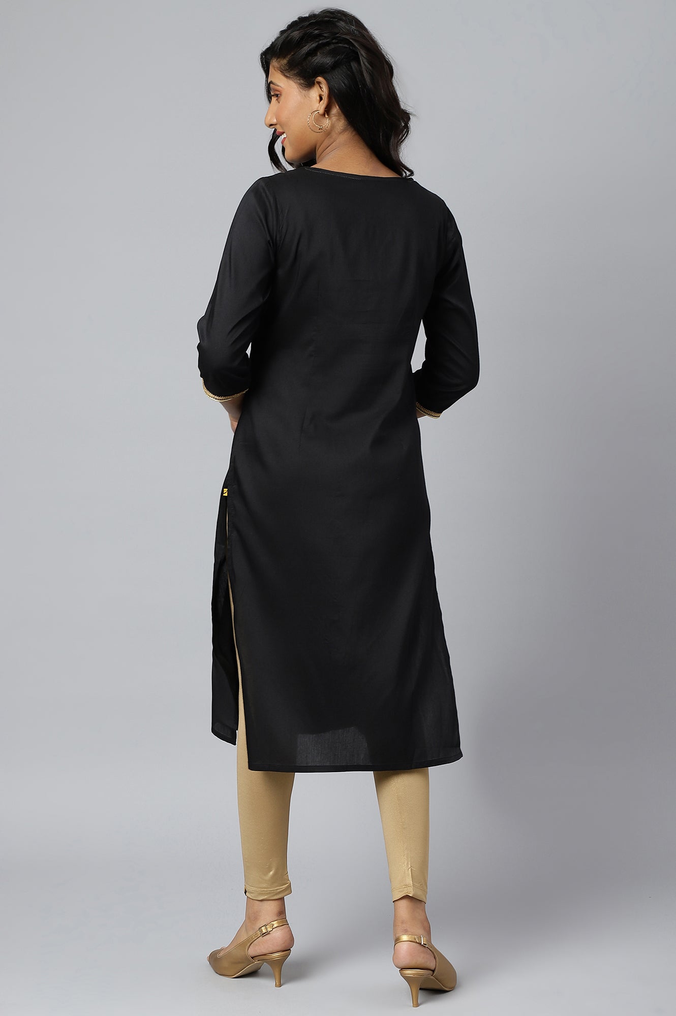 Black Zari Embroidered Ethnic Liva Kurta