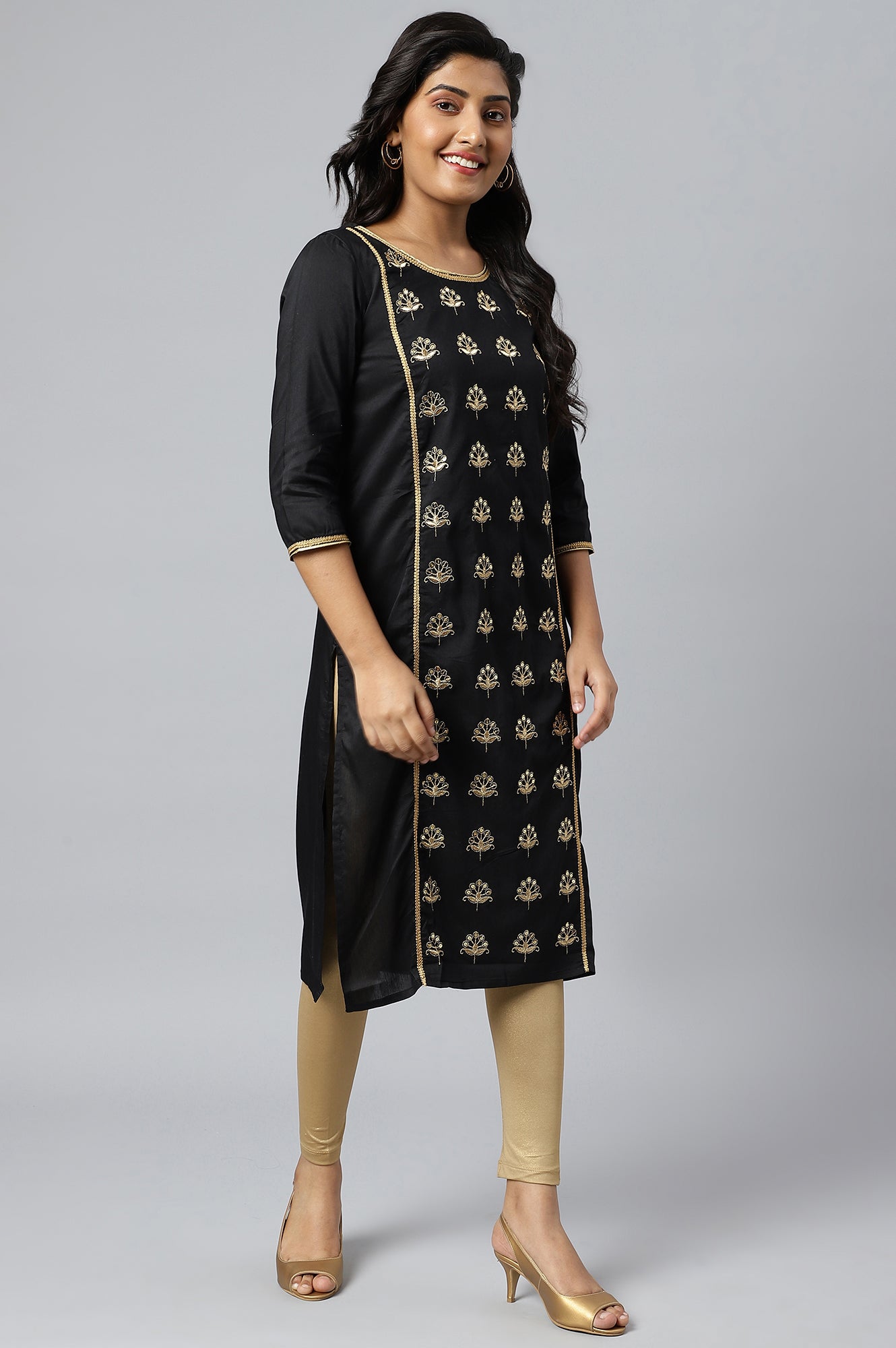 Black Zari Embroidered Ethnic LIVA kurta