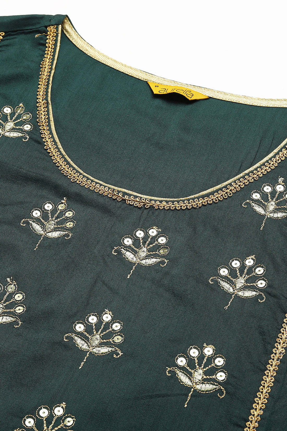 Green Solid Embroidered Zari Straight Woven Kurta