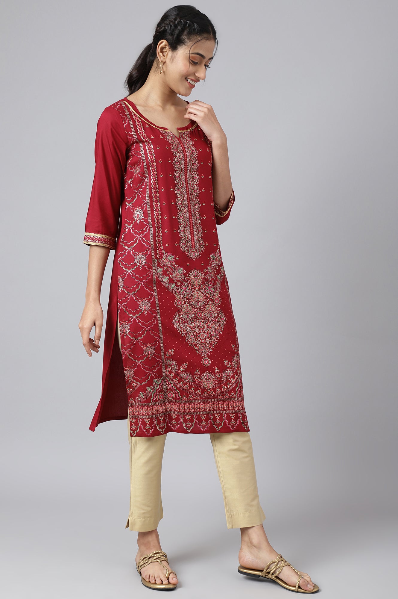 Maroon Foil Floral Printed kurta