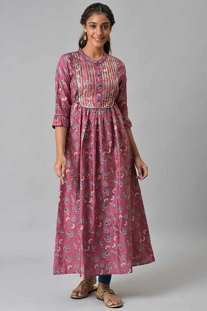 Pink Heavy Embellished A-line Ethnic kurta