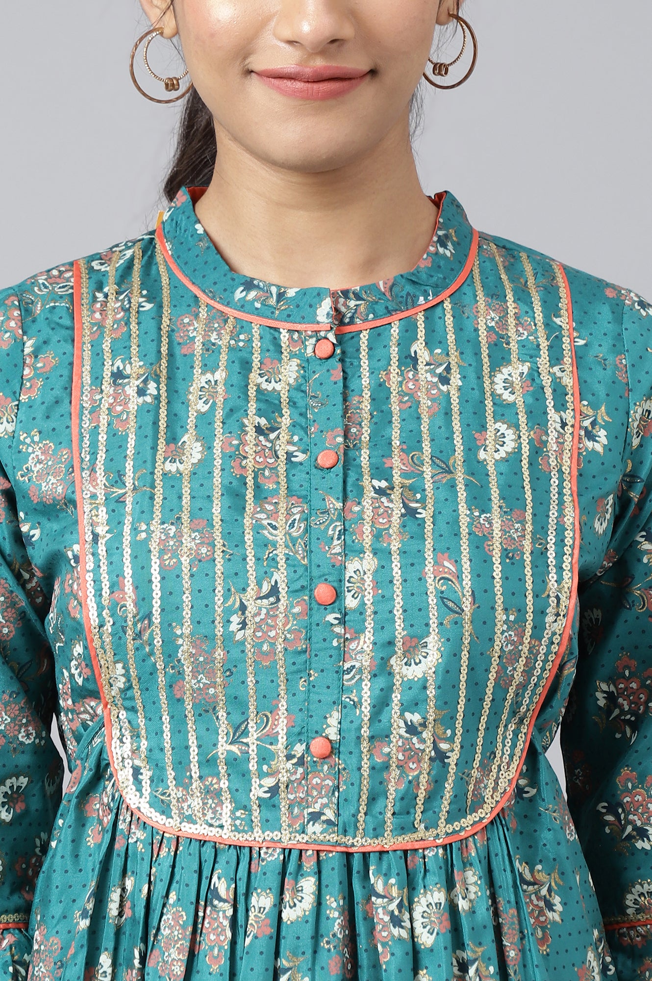 Green Heavy Embellished Ethnic kurta