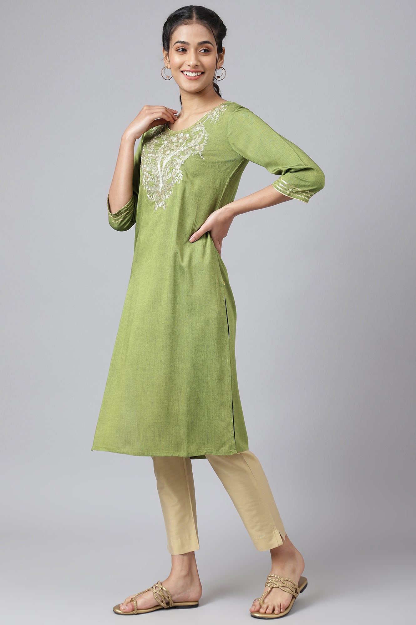 Geen Rayon Dori Embroidered kurta