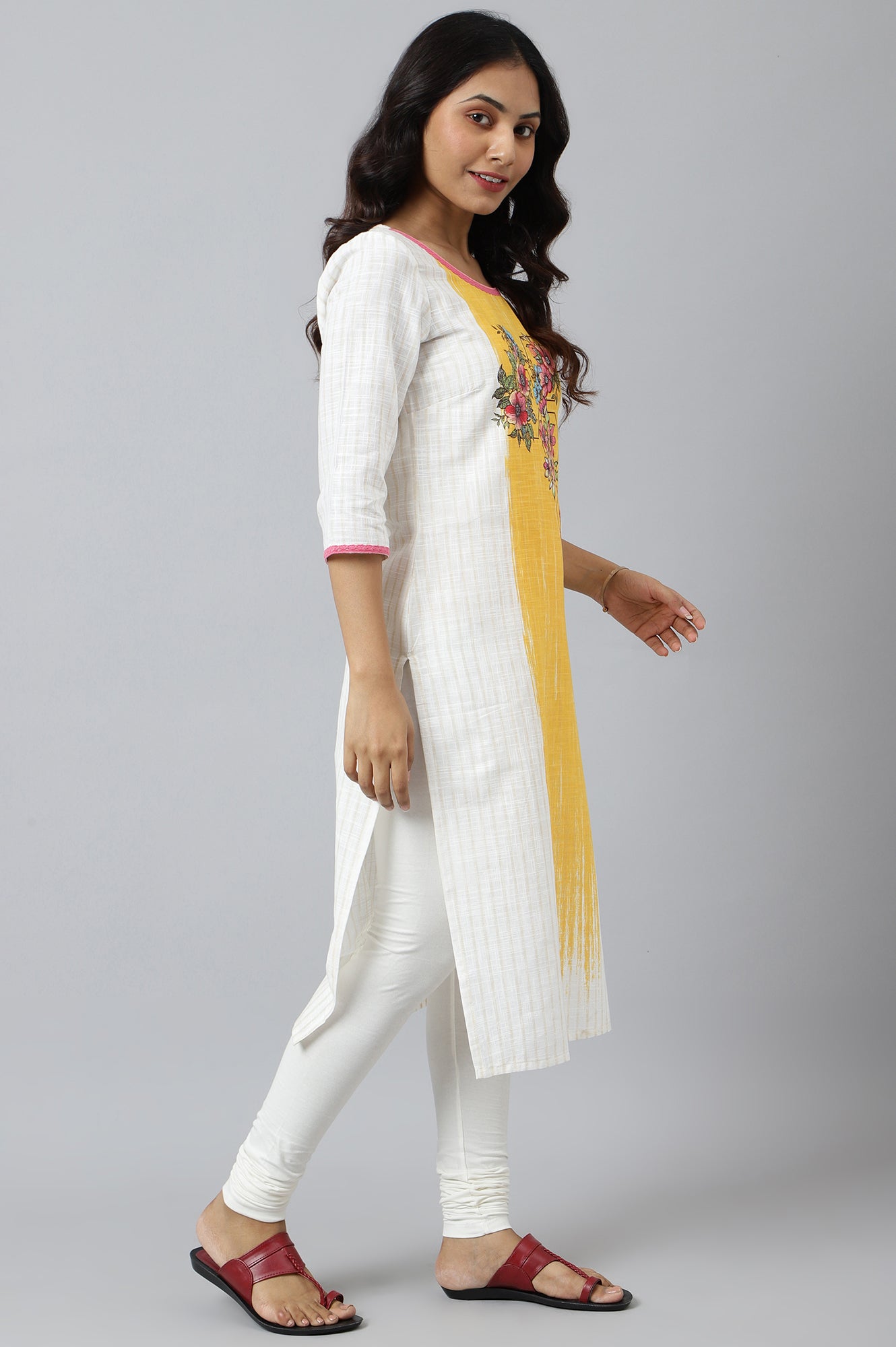 White Ethnic kurta with Yellow &amp; Pink Placement Print