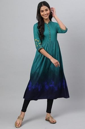 Green Floral Embroidered Ethnic kurta