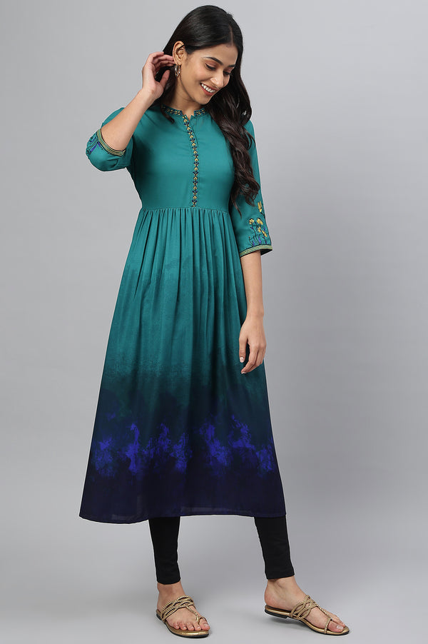 Green Floral Embroidered Ethnic kurta