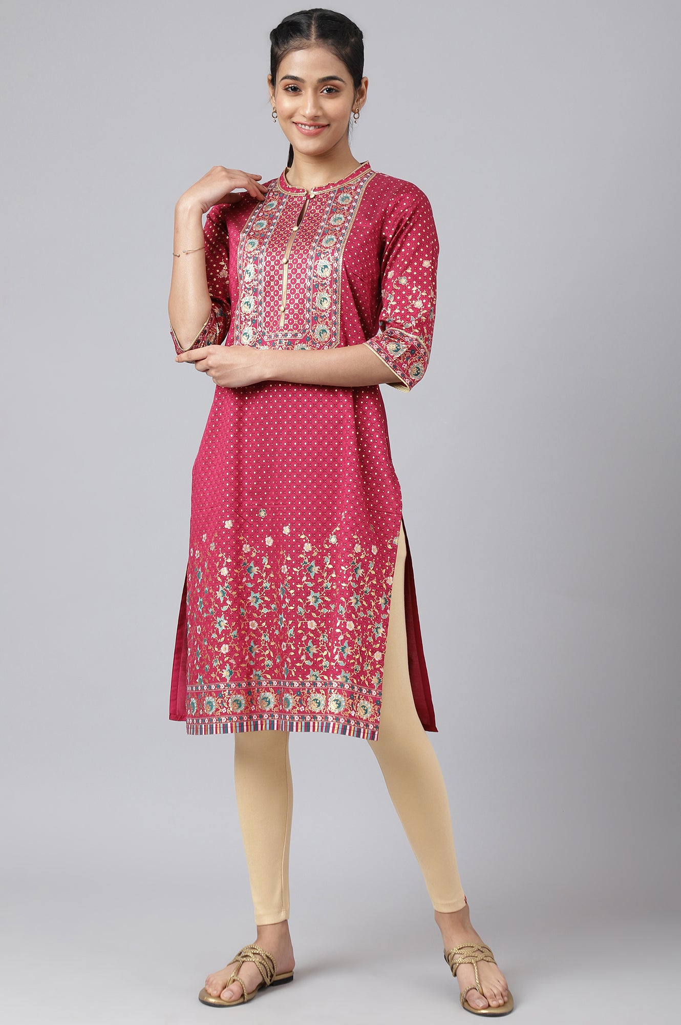 Pink Floral Printed Sequined Ethnic kurta