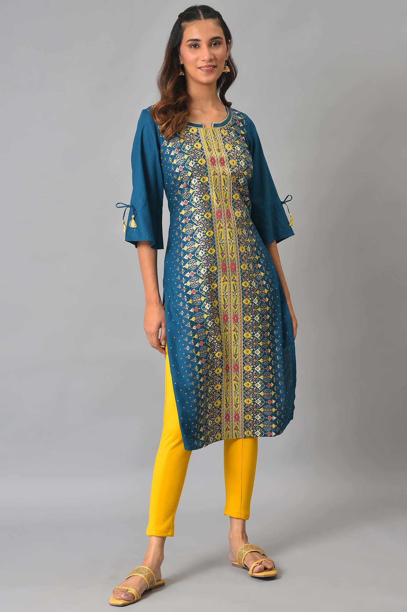 Blue Floral Printed Sequined Ethnic Liva kurta