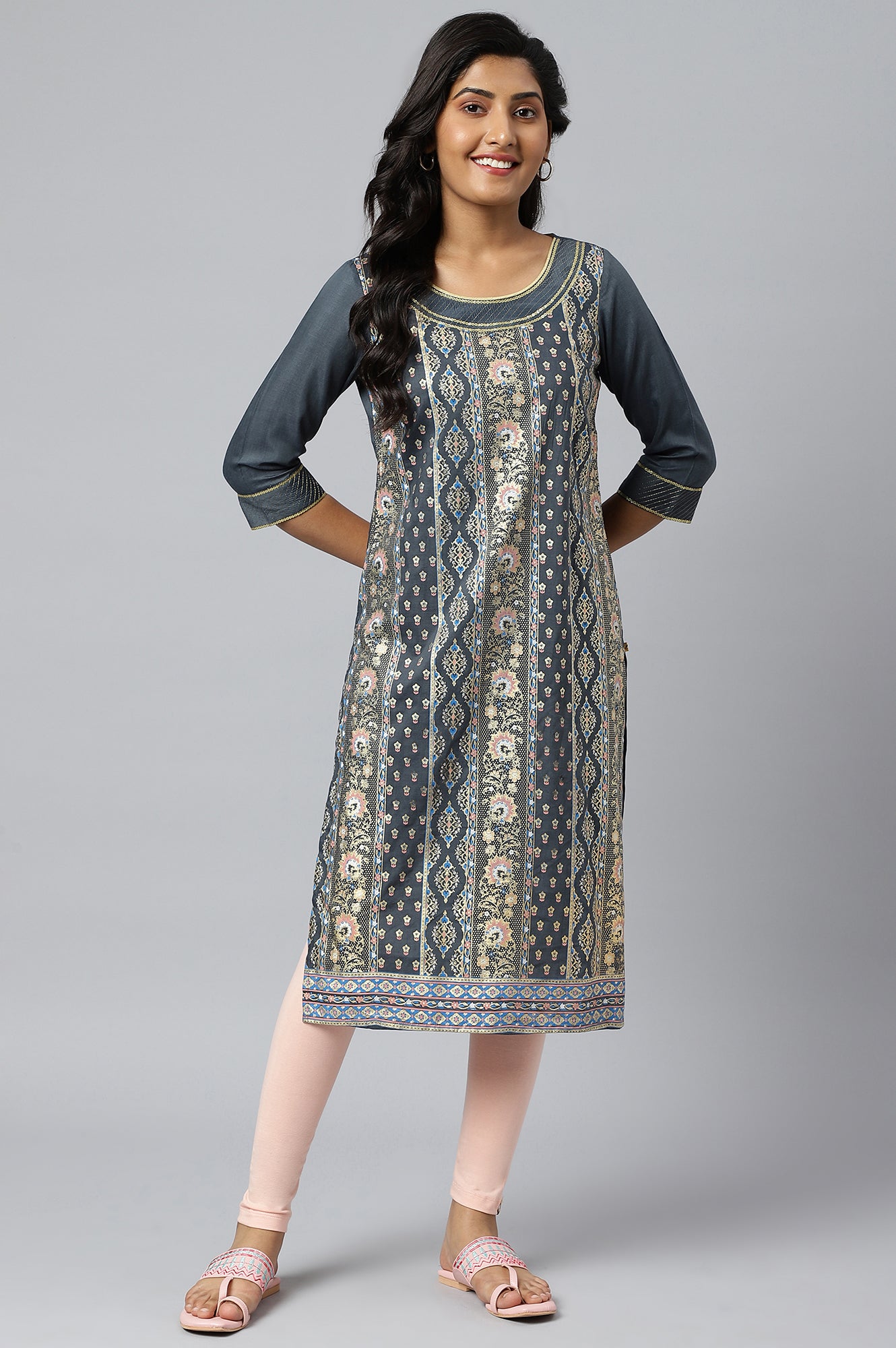 Grey Floral Printed Sequined Ethnic kurta