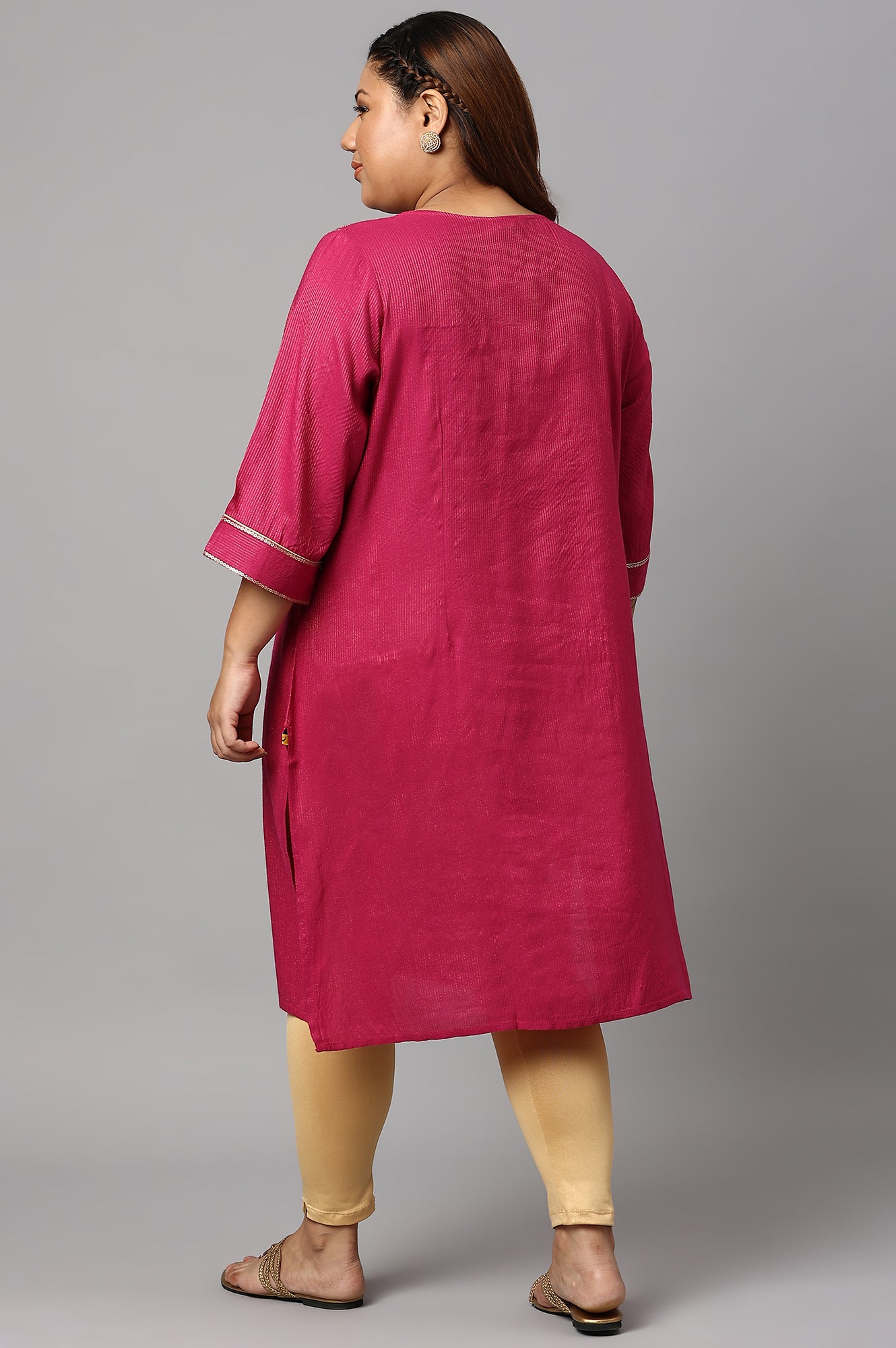 Red Classic Gold Zari Yarn-Dyed Plus Size kurta