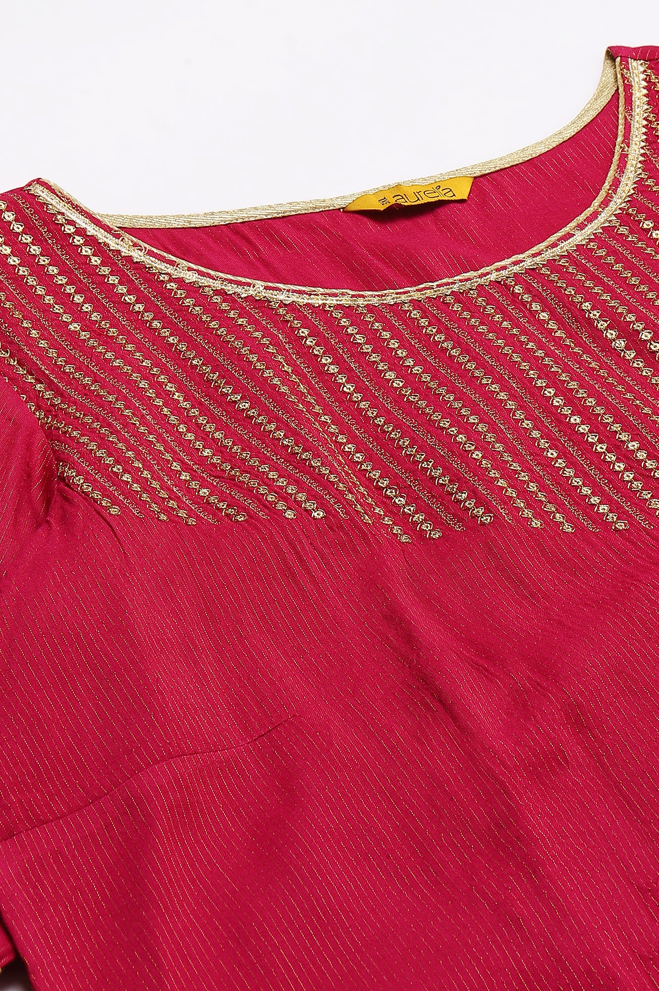 Red Classic Gold Zari Yarn-Dyed Plus Size kurta