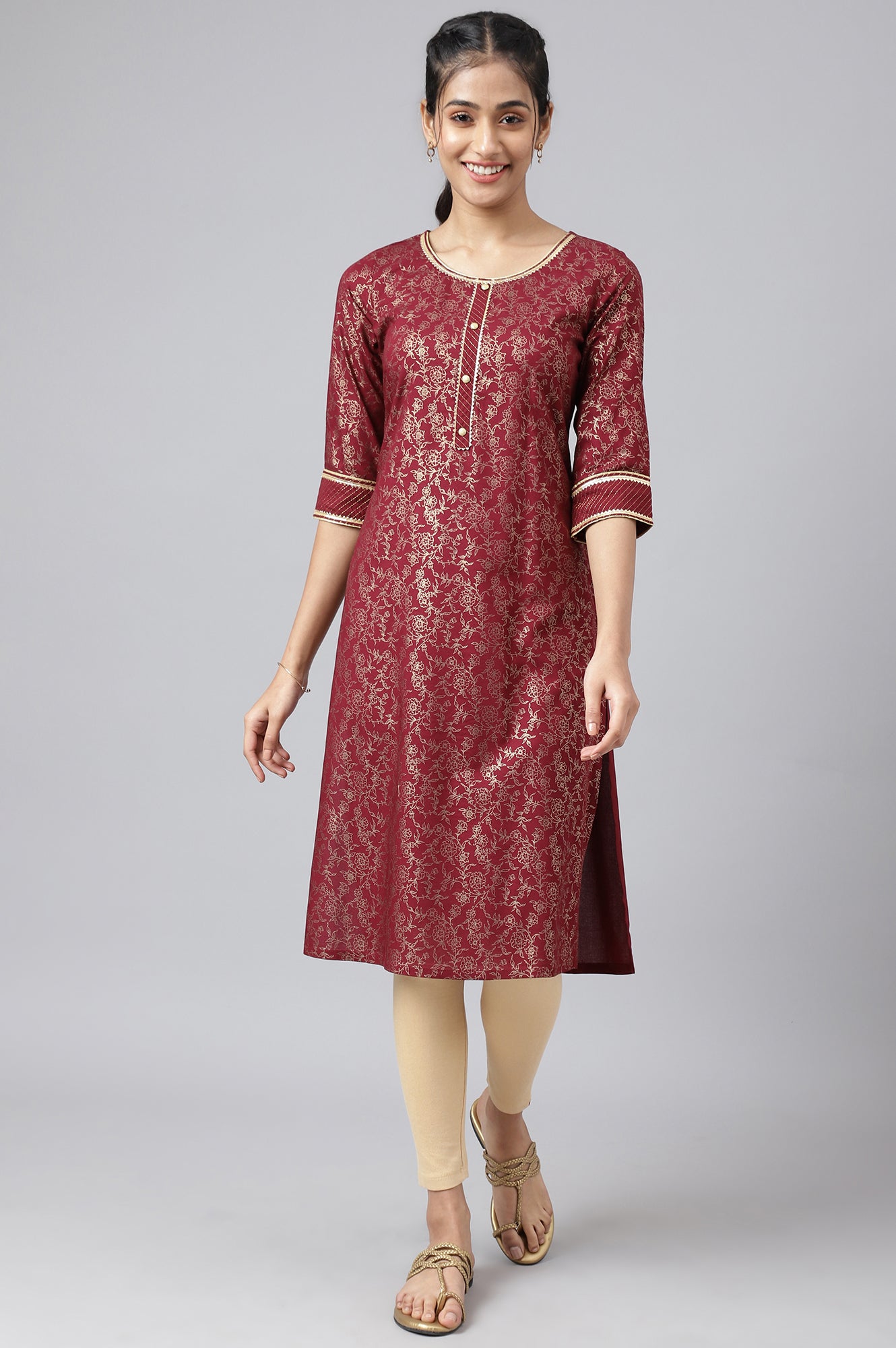 Maroon Floral Printed Sequined Ethnic kurta