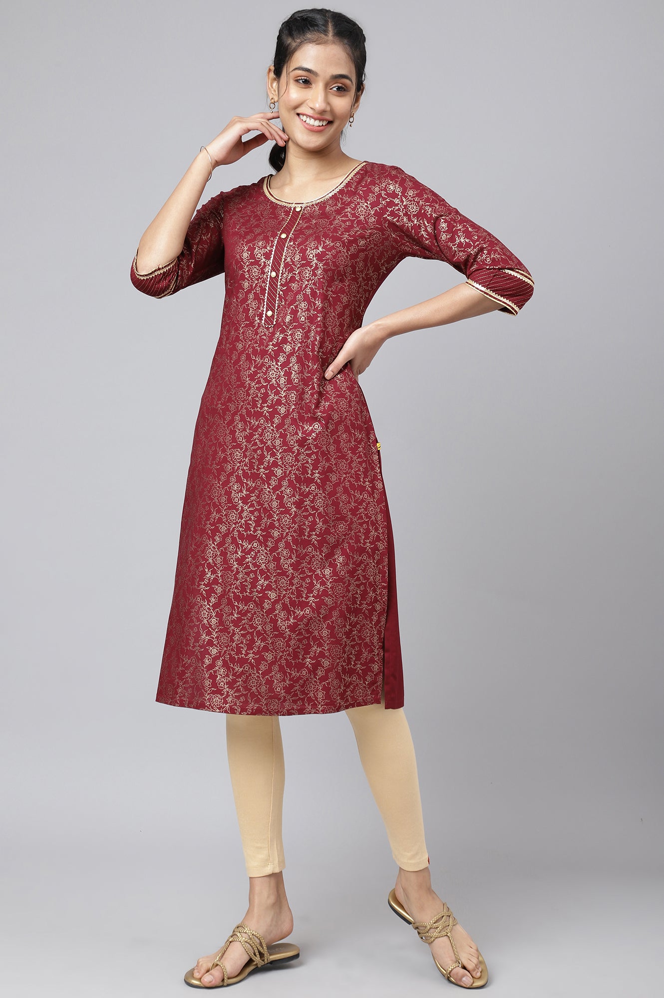 Maroon Floral Printed Sequined Ethnic kurta