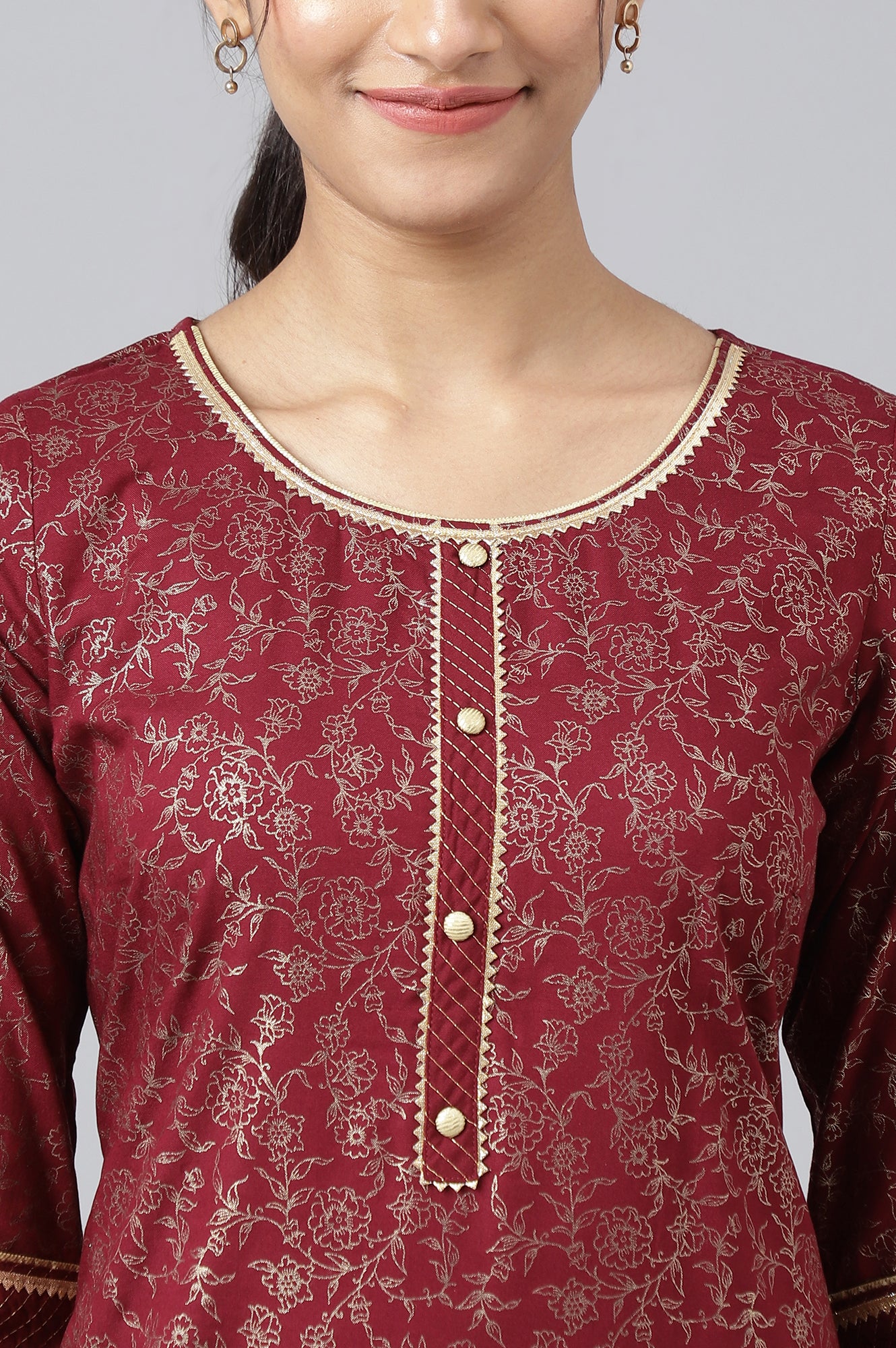 Maroon Floral Printed Sequined Ethnic kurta