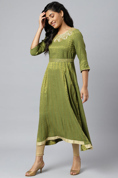 Green Zari Embroidered &amp; Sequined Dobby Kurta