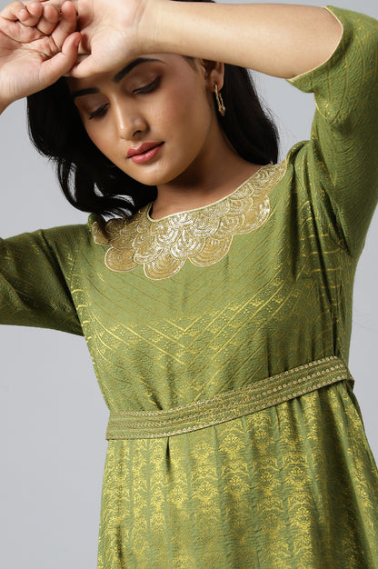 Green Zari Embroidered &amp; Sequined Dobby Kurta