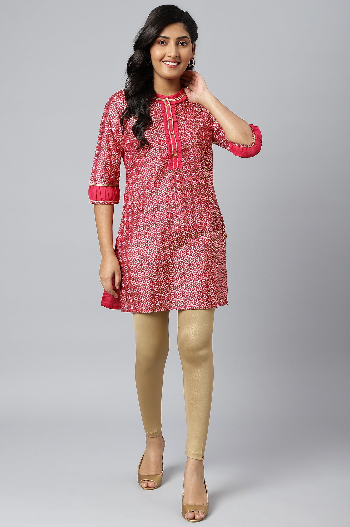 Pink Floral Printed Sequined Ethnic kurta